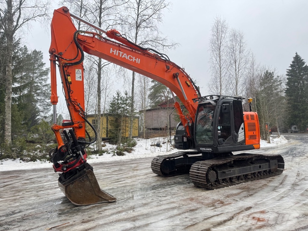 日立建機 ZX 225 US LC-5 B, 2014, Ylöjärvi, フィンランド - 中古