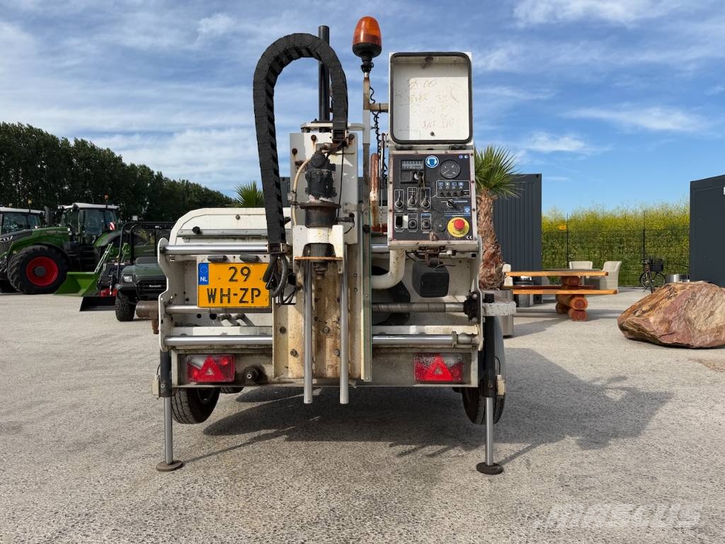Burtec / Lunzen RDS 2012 DT.H Core Drill Mobiele Boorinstallatie