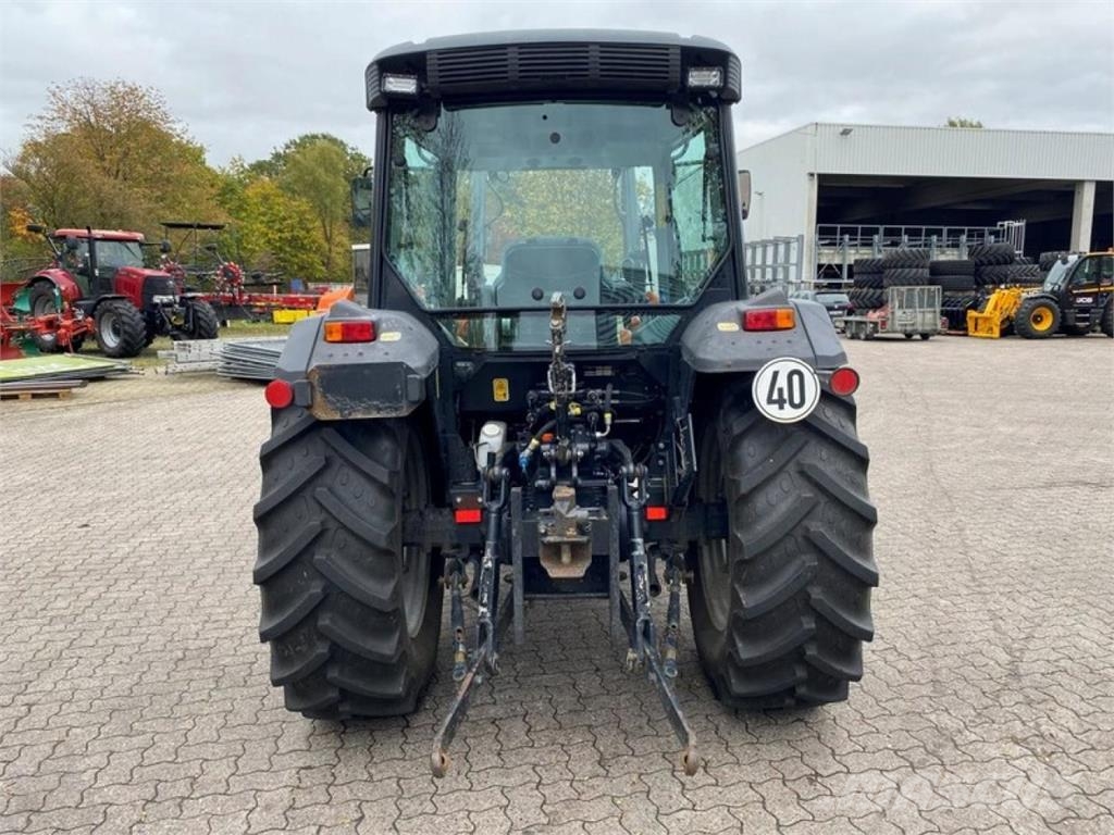 Deutz-Fahr AGROPLUS 315 MIT FRONTLADER Traktoren