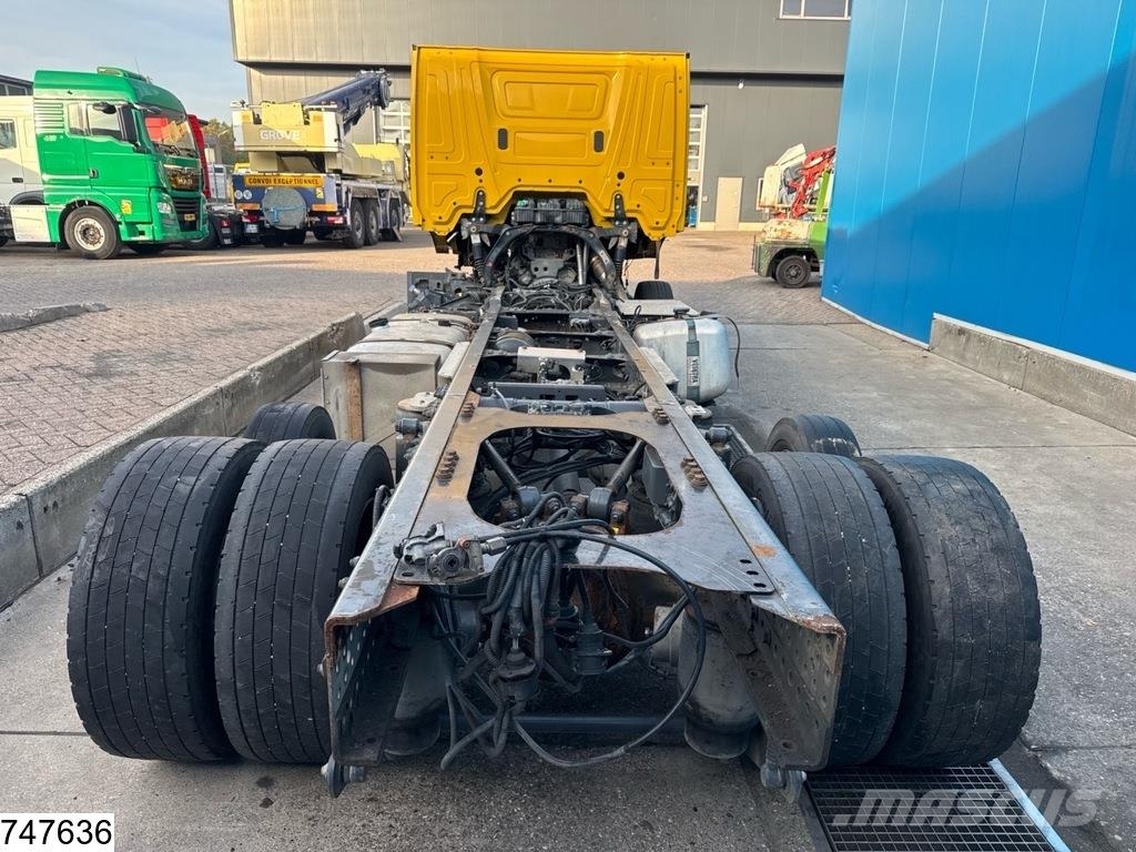 Mercedes-Benz Actros 1843 6x2, Retarder, PTO Raamautod