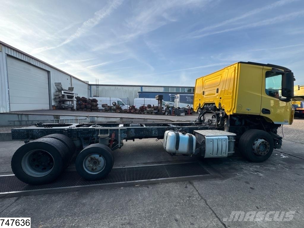 Mercedes-Benz Actros 1843 6x2, Retarder, PTO Raamautod