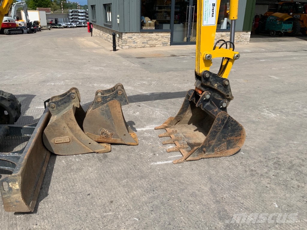 Komatsu PC 55 MR Miniescavadeiras < 7t (Mini escavadeiras)