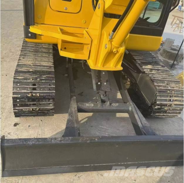 Komatsu PC56-7 Mini rýpadlá < 7t