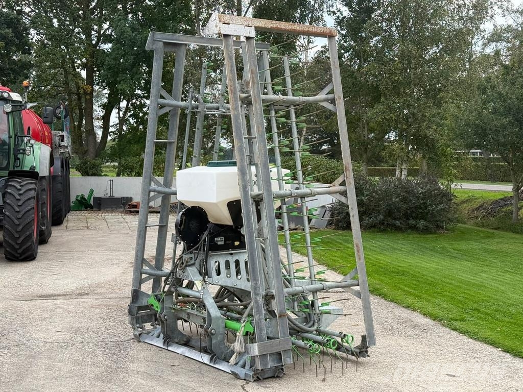 Fendt Rotana 130 F XTRA NIEUW Balenpers Rondepers 130 cm حصادات الأعلاف