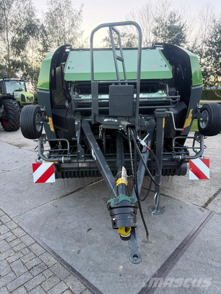 Fendt Rotana 130 F XTRA NIEUW Balenpers Rondepers 130 cm حصادات الأعلاف