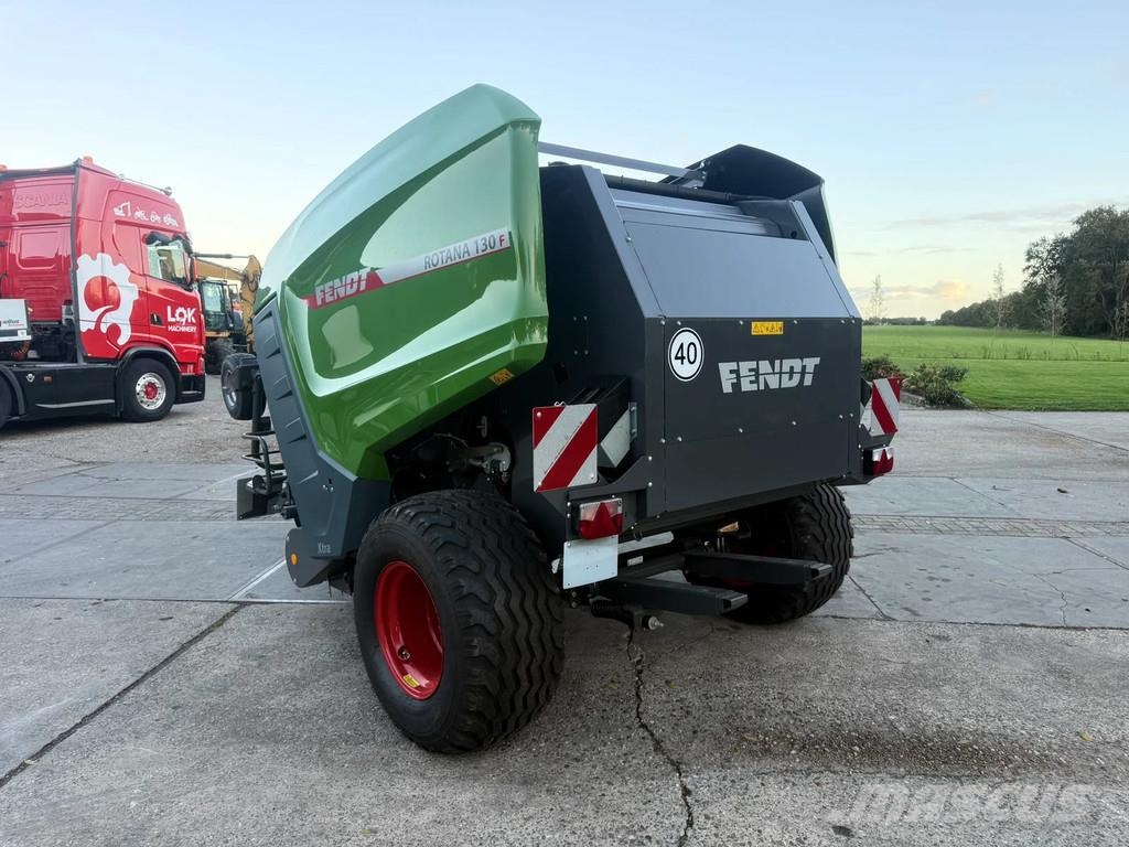 Fendt Rotana 130 F XTRA NIEUW Balenpers Rondepers 130 cm حصادات الأعلاف