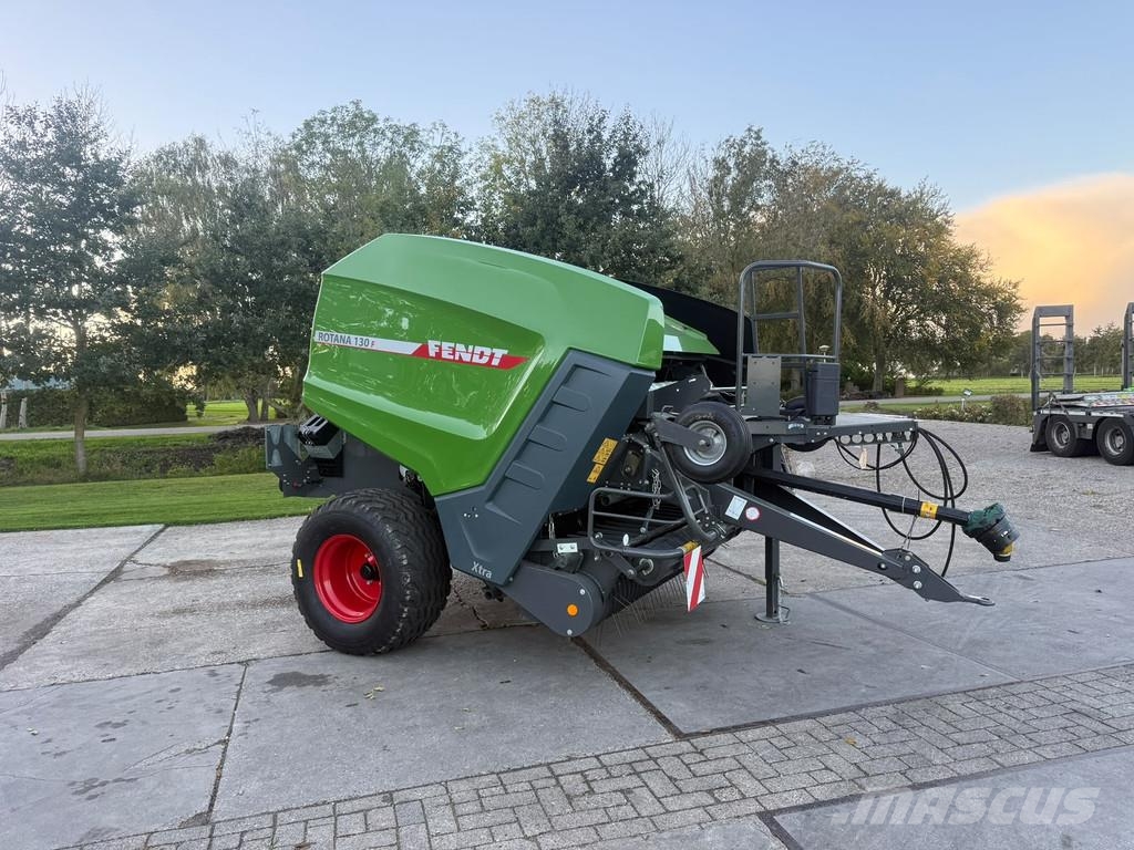 Fendt Rotana 130 F XTRA NIEUW Balenpers Rondepers 130 cm Pašarų kombainai