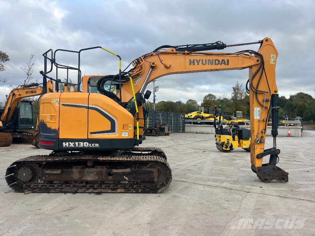Hyundai HX130LCR Kāpurķēžu ekskavatori