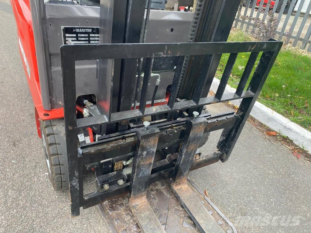 Manitou ME 316 Electric forklifts