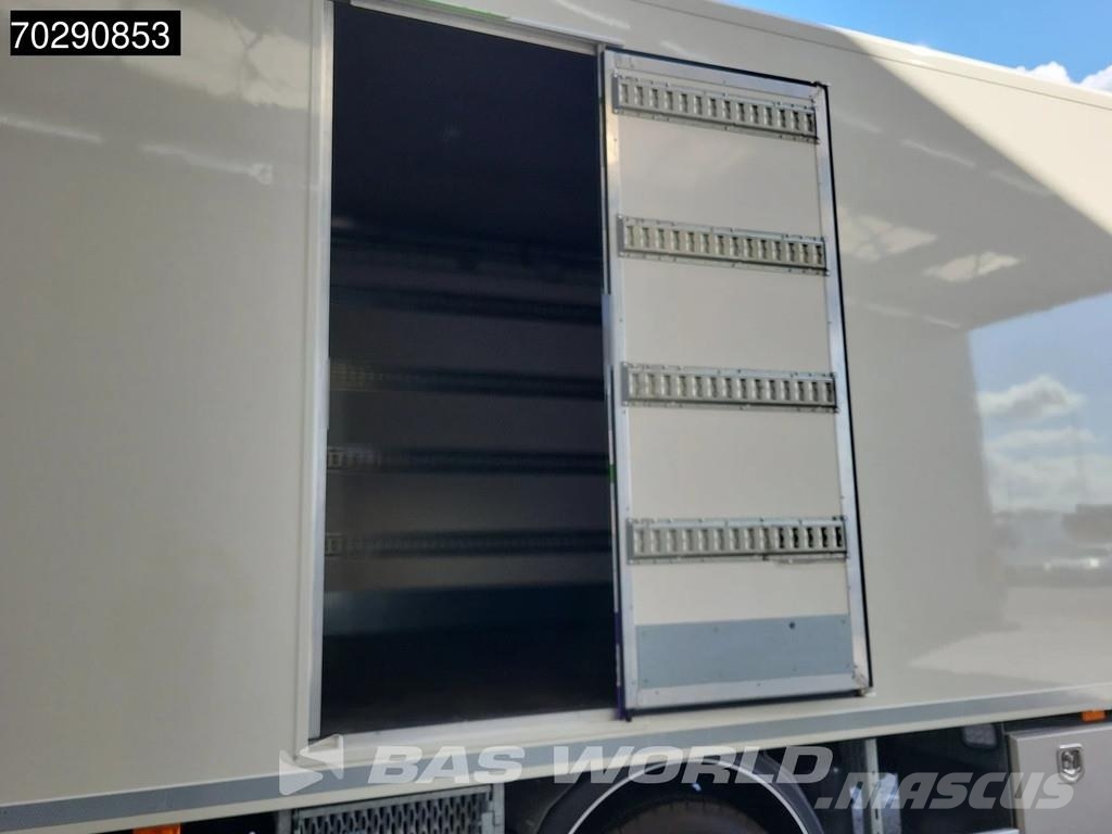 DAF LF 260 LF 4X2 LIKE NEW 14t NL-Truck PTO + aggregat Caminhões baú