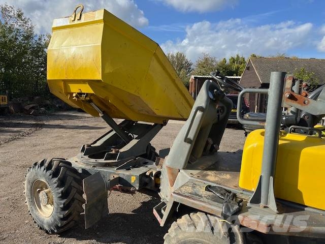 Neuson 3001 S Site dumpers