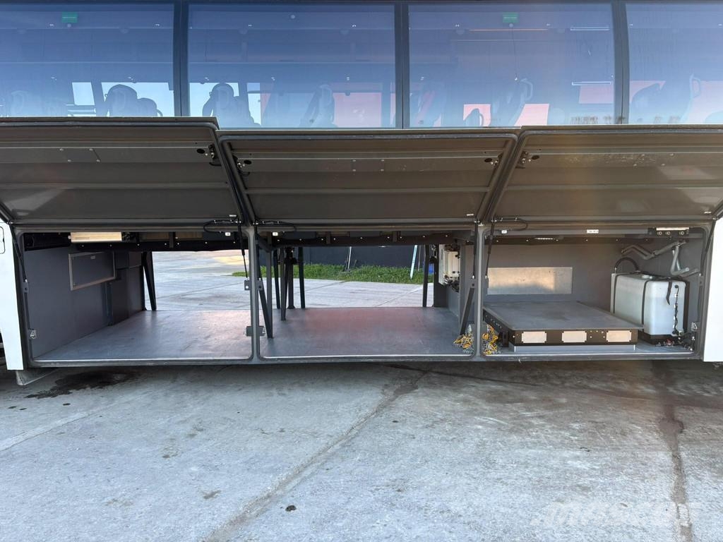 Volvo B11R 9700 H 6x2*4 AC / AUXILIARY HEATING / WC / WH المركبة