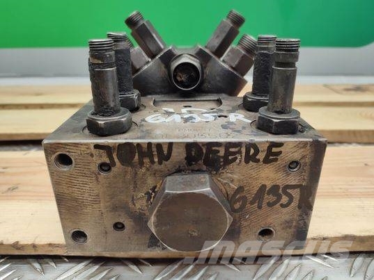 John Deere 6135R (AL205562) hydraulic valve Hydraulika