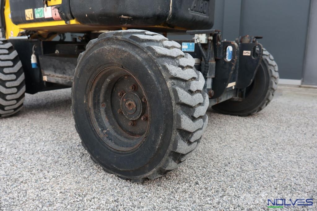 Airo SG1600JD Iseliikuvad poomtõstukid