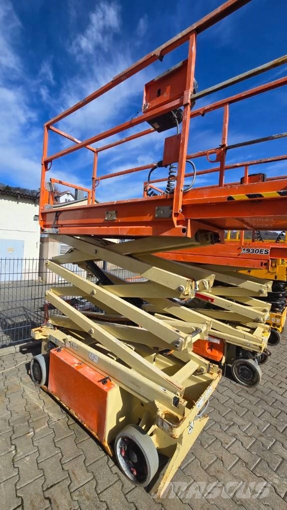 JLG 1930 ES Žirkliniai keltuvai