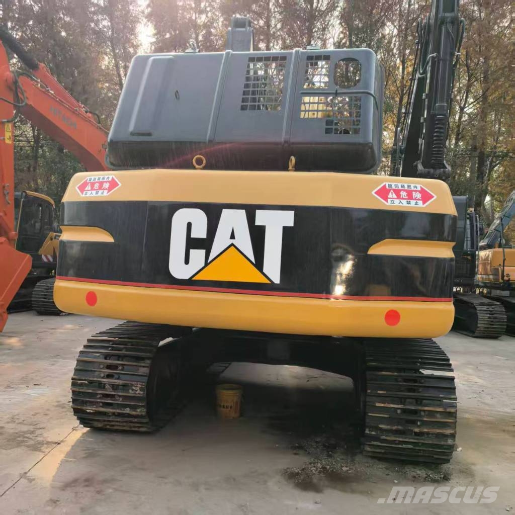 CAT 320BL Raupenbagger