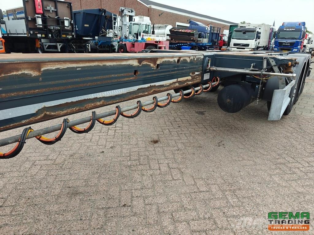 D-tec FT-LS-S Multi - All Connections - Lift Axle - SAF Kontejnerske poluprikolice