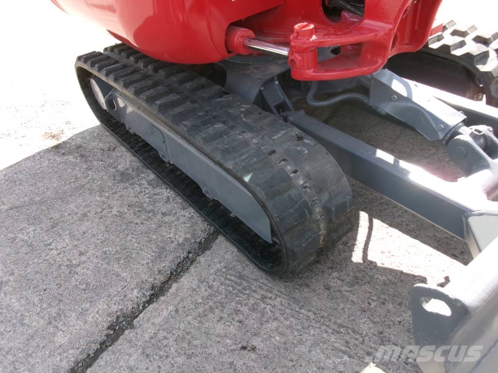 Takeuchi TB 230 Miniekskavaatorid < 7 t
