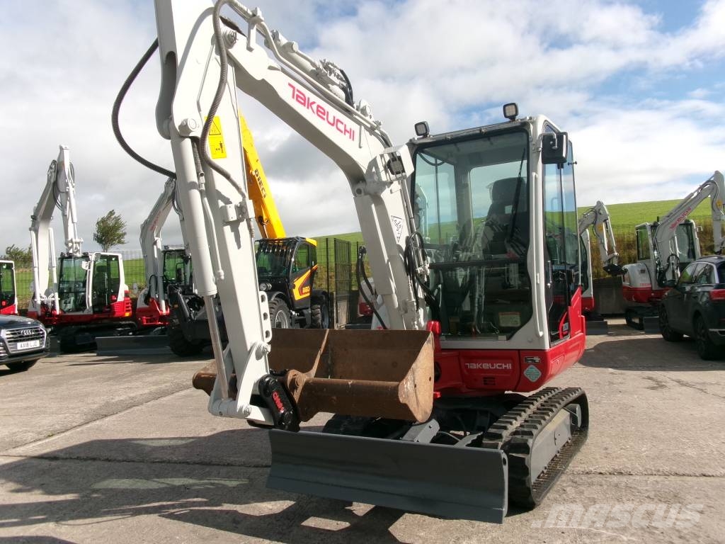 Takeuchi TB 230 Miniekskavaatorid < 7 t