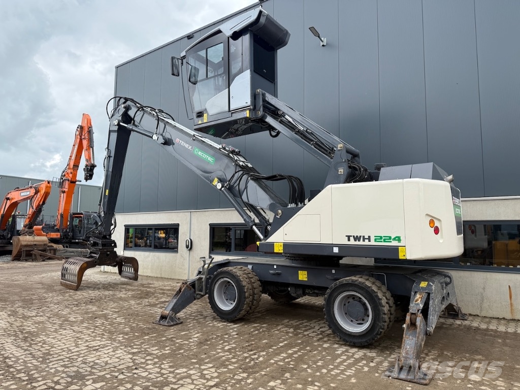 Terex Ecotec MHL 331 F / MHL331F / Terex Ecotec TWH224 Waste / industry handlers