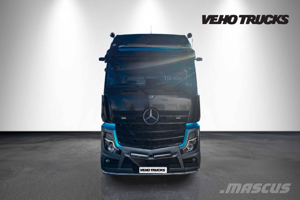 Mercedes-Benz Actros 2853 Treileri ar āķi