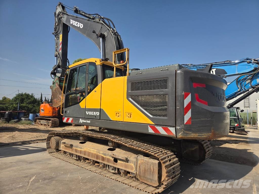 Volvo EC250ENL Гусеничные экскаваторы