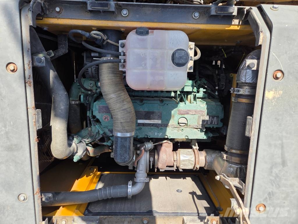Volvo EC250ENL Гусеничные экскаваторы