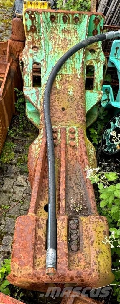 Montabert V 65 I 6000 kg I 50 - 100 t I Hydrauliske hammere