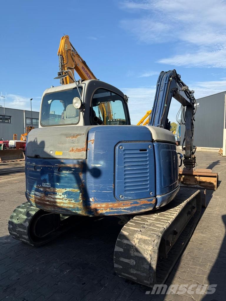 New Holland E80-1ES | A/C 중형굴삭기 7톤-28톤
