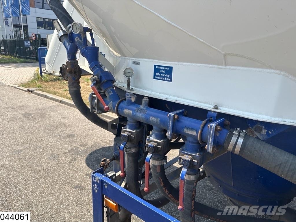 Feldbinder Silo 40.000 Liter, 1 Comp. Tankopleggers