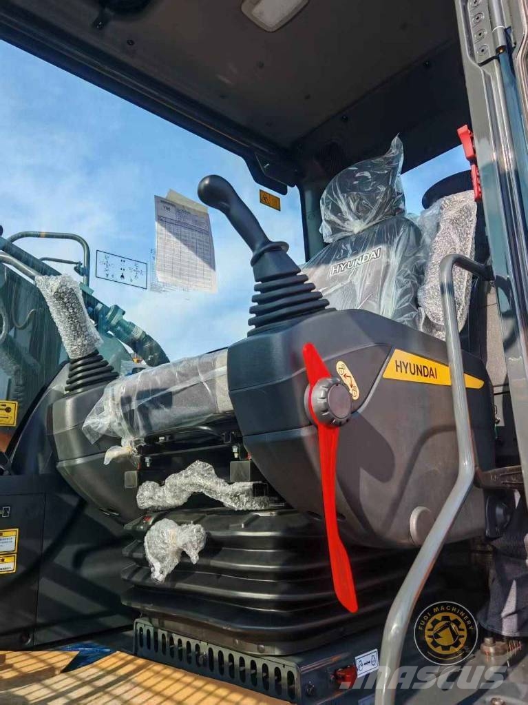 Hyundai HX 220 L Gravemaskiner på larvebånd