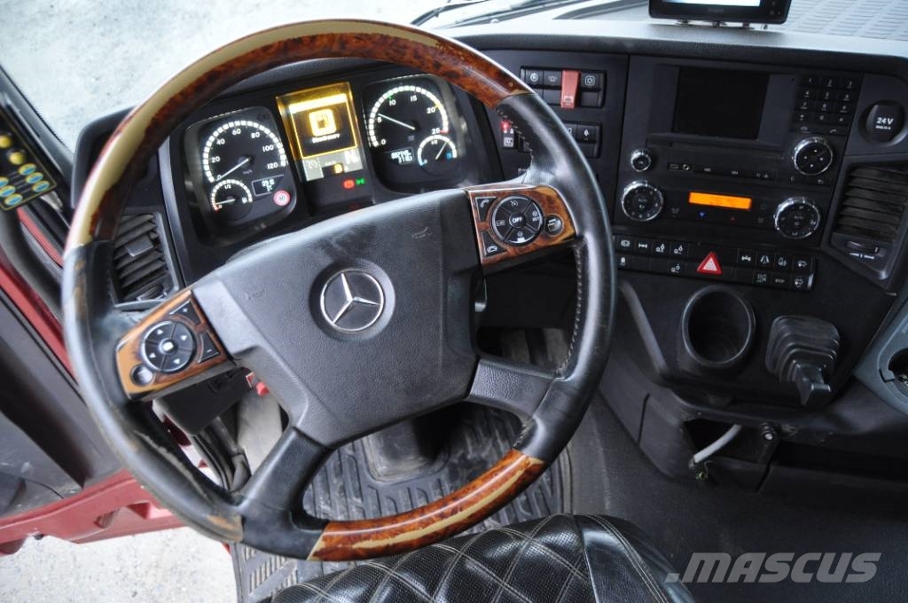 Mercedes-Benz Arocs 2751 L 6X2 Camiones volquete para virutas de madera