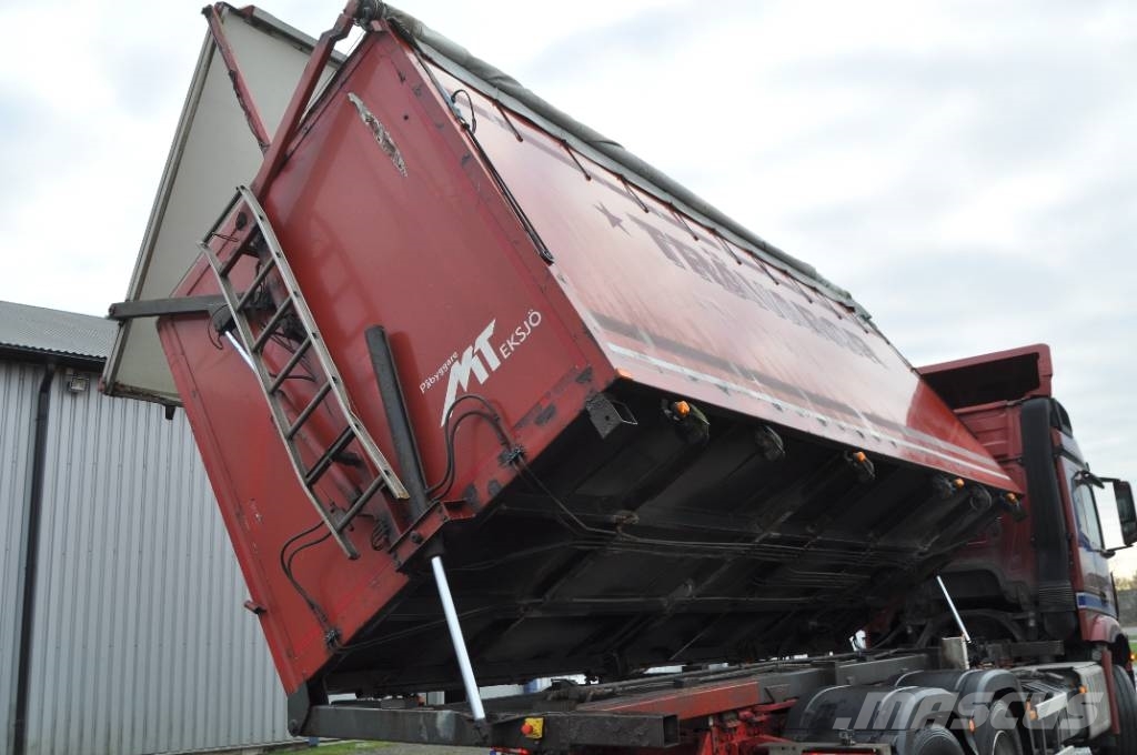 Mercedes-Benz Arocs 2751 L 6X2 Camiones volquete para virutas de madera