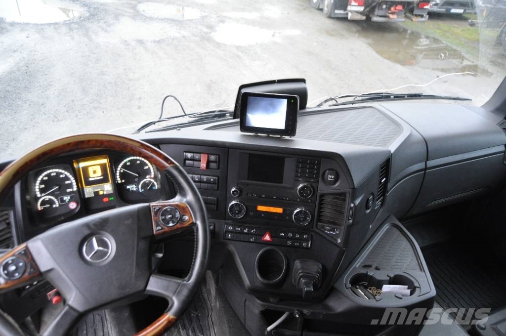 Mercedes-Benz Arocs 2751 L 6X2 Camiones volquete para virutas de madera