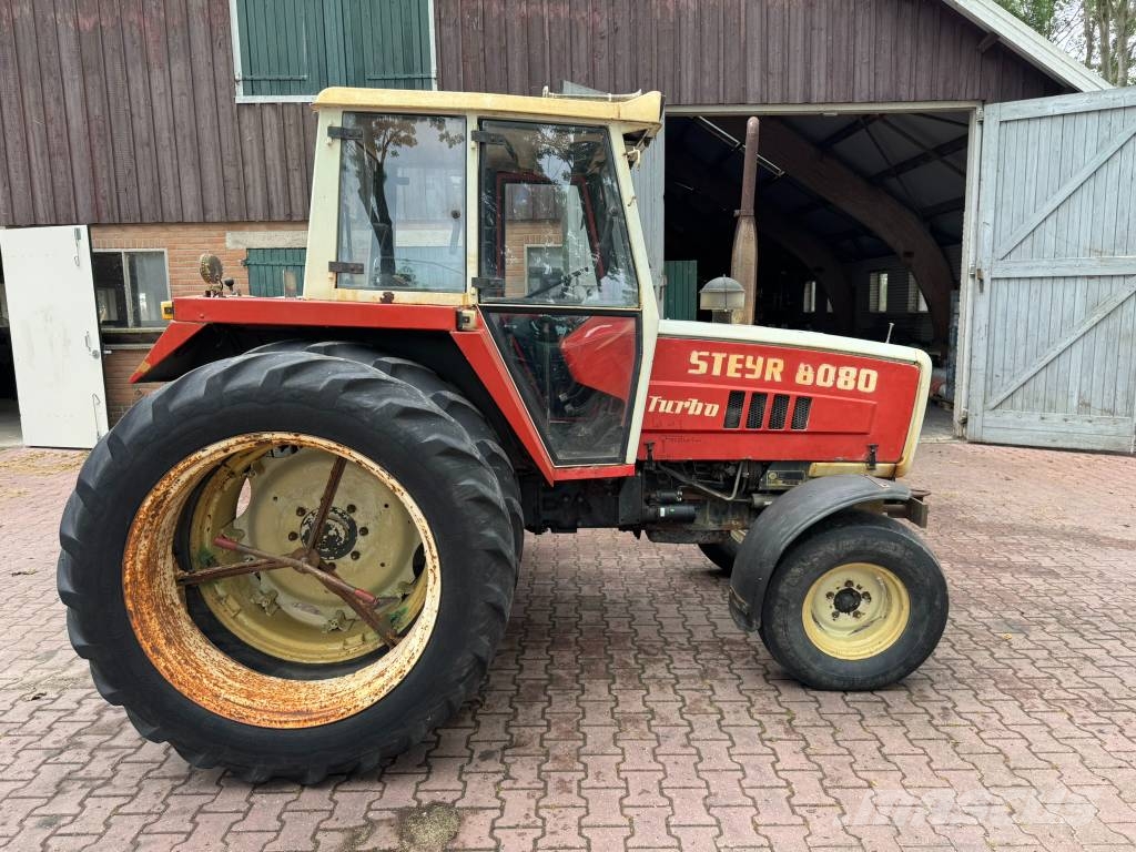 Steyr 8080 Traktorit