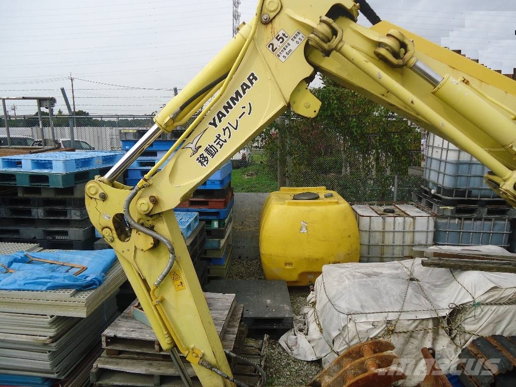 Yanmar B7-5A Midikaivukoneet 7t - 12t