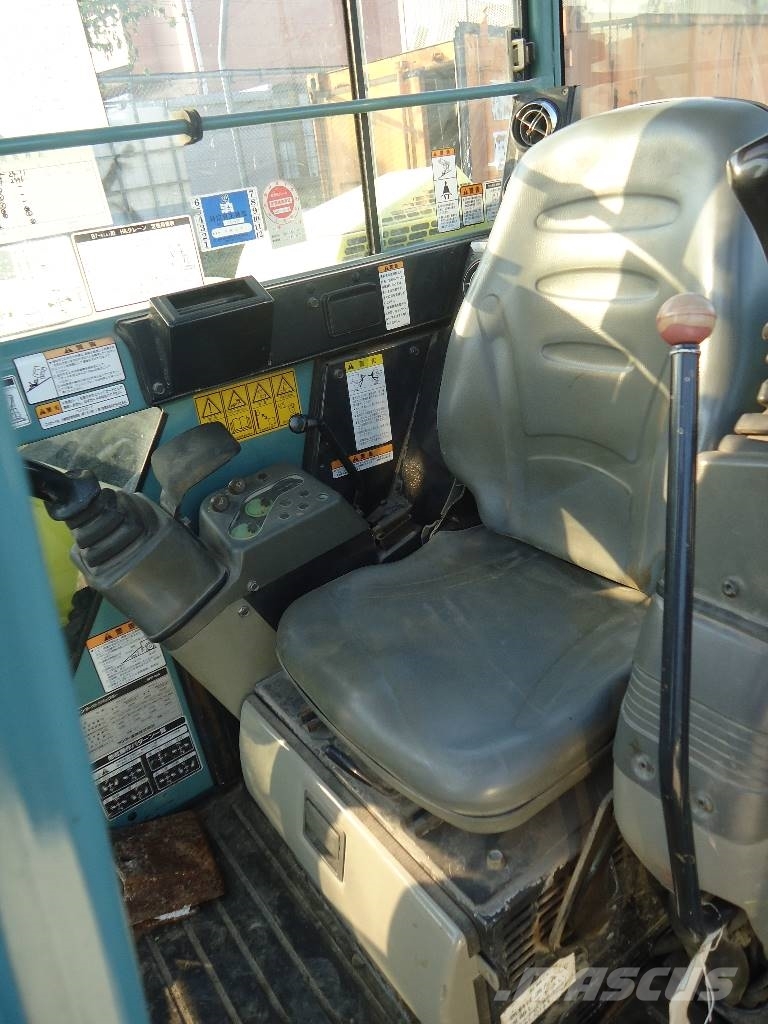 Yanmar B7-5A Midikaivukoneet 7t - 12t