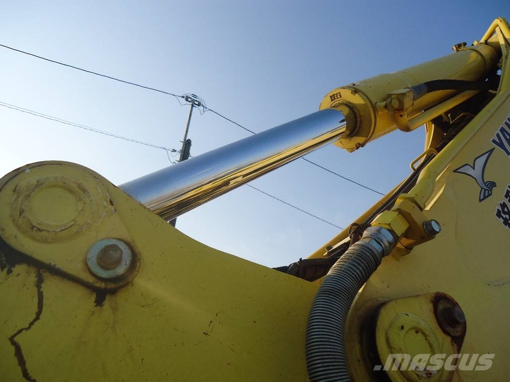 Yanmar B7-5A Midikaivukoneet 7t - 12t