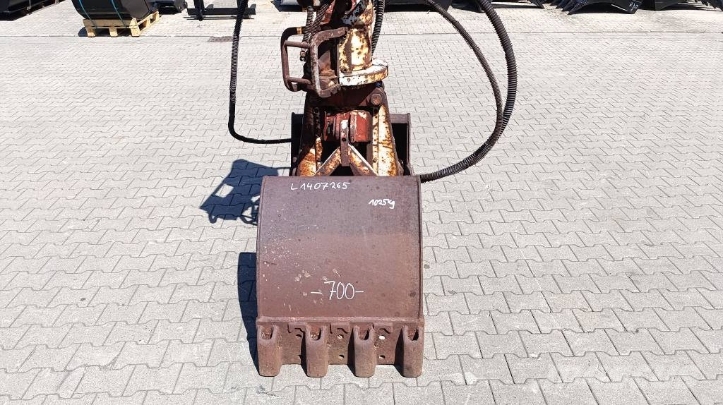 Other Zweischalengreifer O&K Rotator passend Nado gebr Kourat