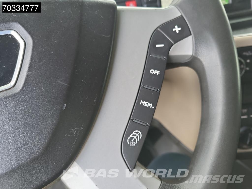 MAN TGX 26.540 6X2 XLX Retarder Navi ACC Standklima Li Vilcēji
