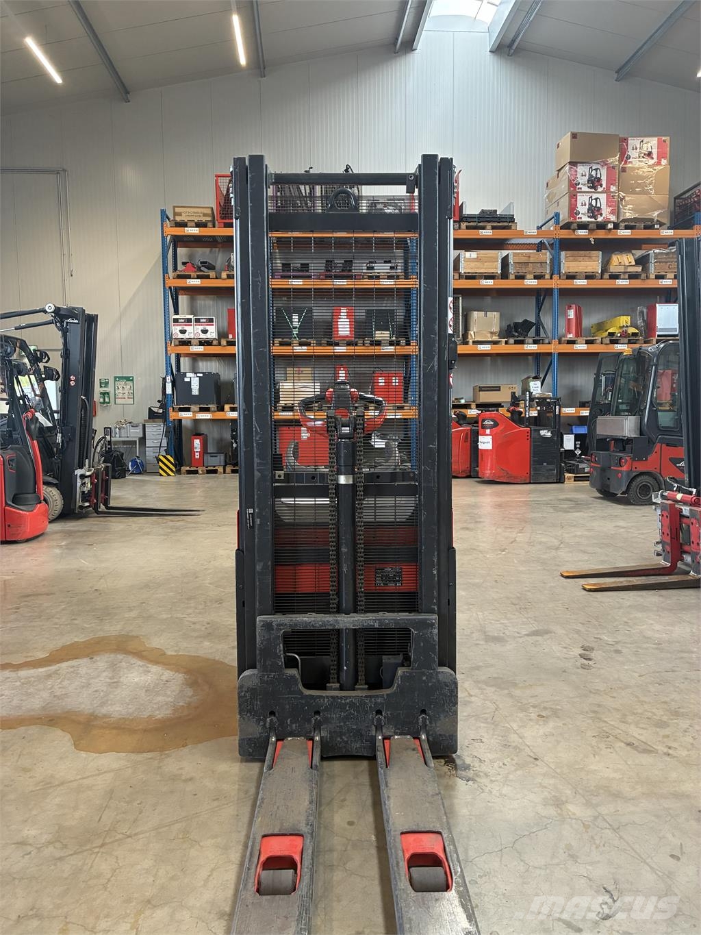 Linde L14AP شاحنات مناولة ذاتية الدفع