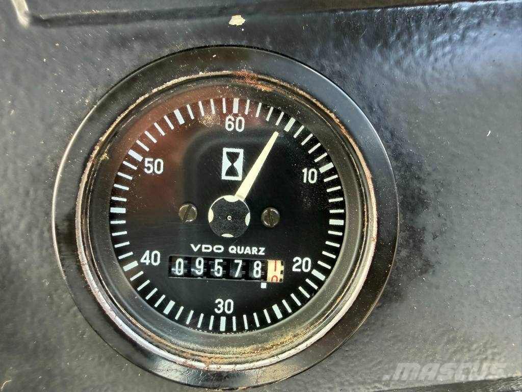 Zettelmeyer ZL 602 لوادر بعجل