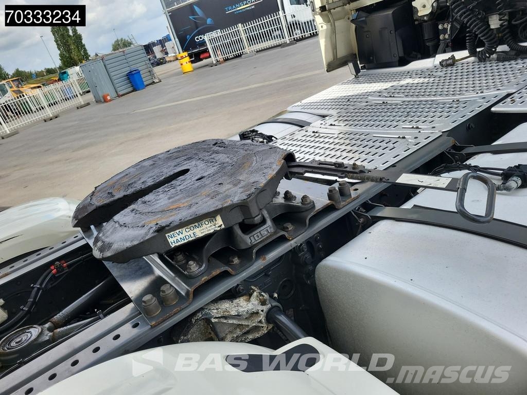 DAF XF 480 4X2 SSC NL-Truck 2x Tanks Standklima ACC Al وحدات الجر