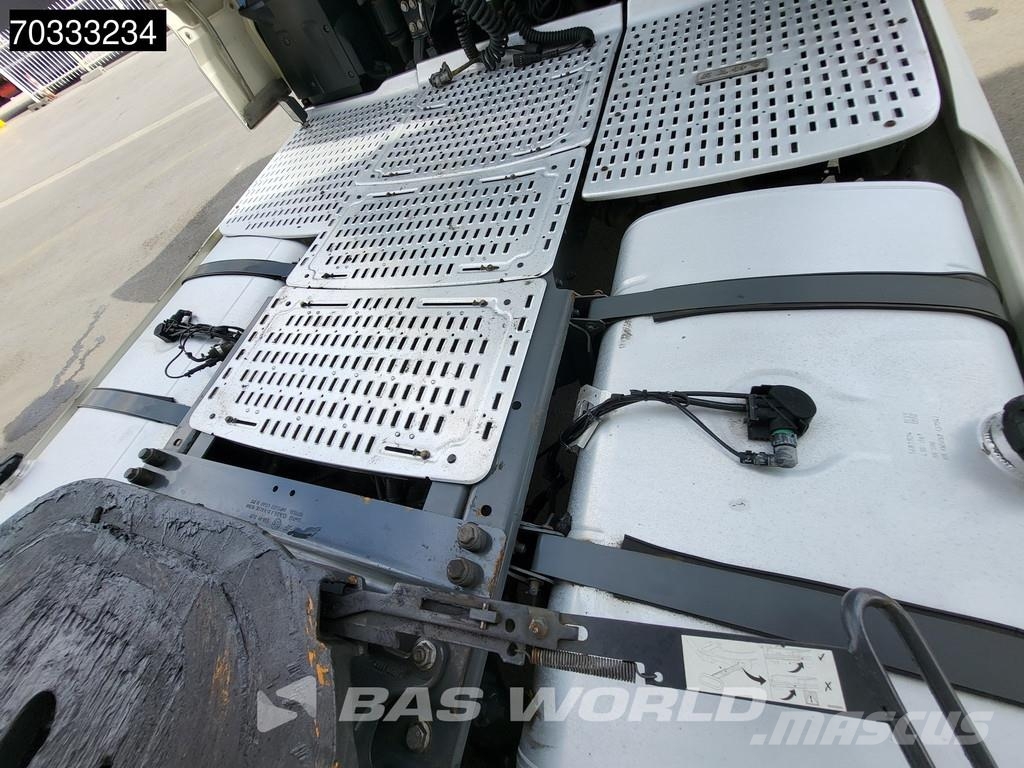 DAF XF 480 4X2 SSC NL-Truck 2x Tanks Standklima ACC Al وحدات الجر