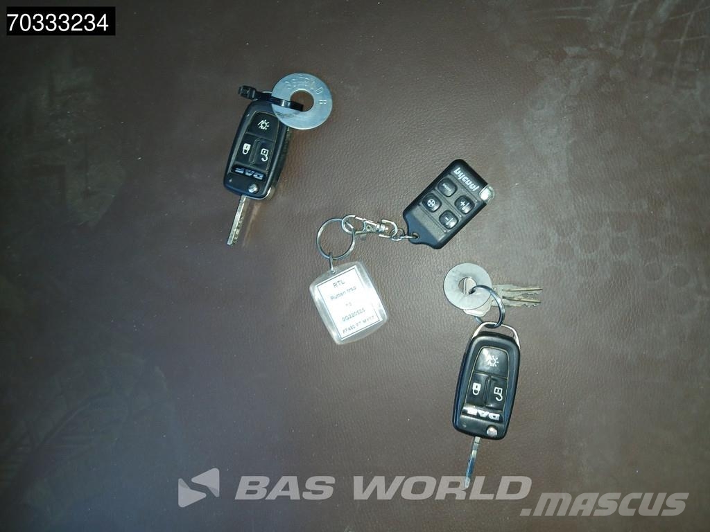 DAF XF 480 4X2 SSC NL-Truck 2x Tanks Standklima ACC Al وحدات الجر
