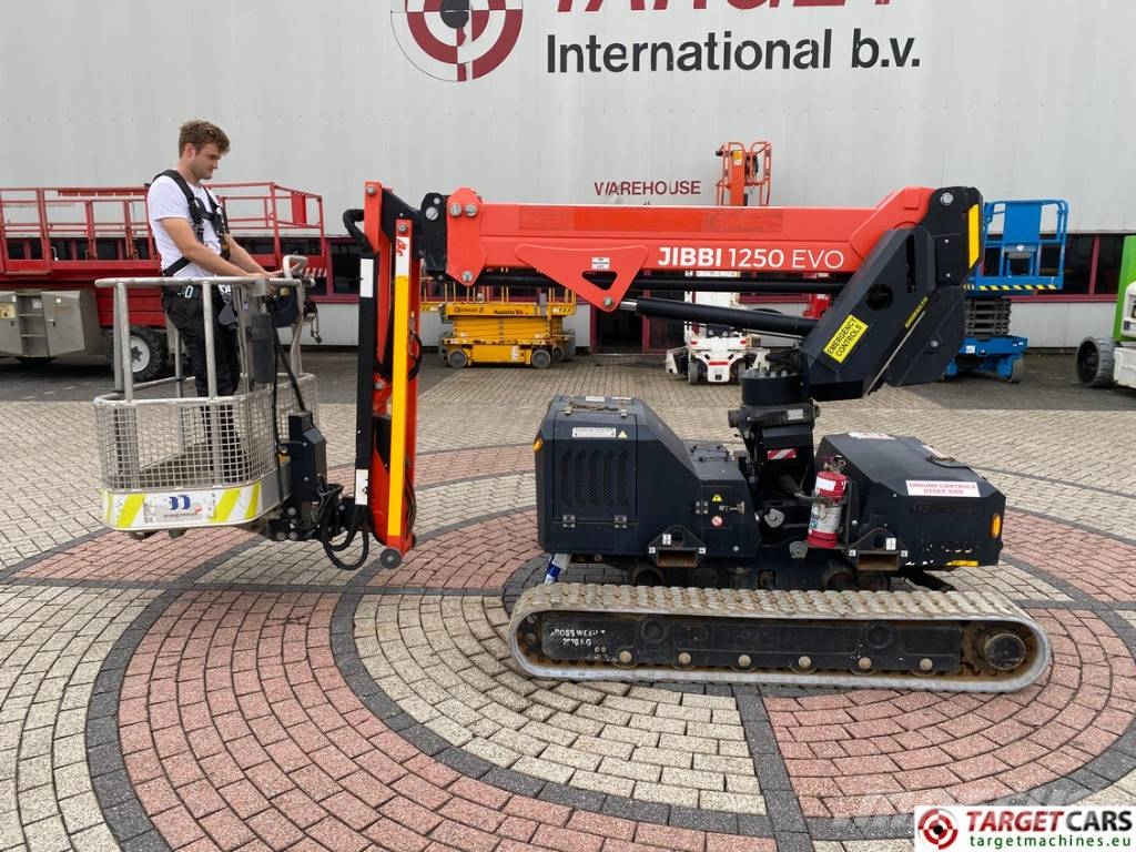 Almac Jibbi 1250 Evo Tracked Telescopic Boom Lift 1220cm Podnośniki teleskopowe