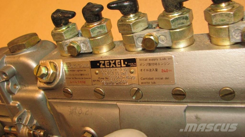 Komatsu ZEXEL INJECTION FUEL PUMP 101605-3740 Būvniecība- Citi
