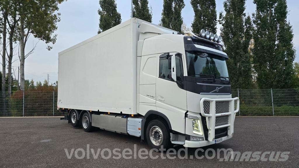 Volvo FH 厢式货车
