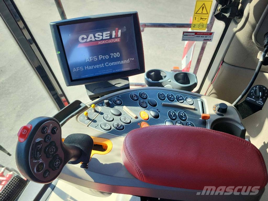 Case IH 9250 Axial Flow + MacDon FD 235 + trailer Cosechadoras combinadas