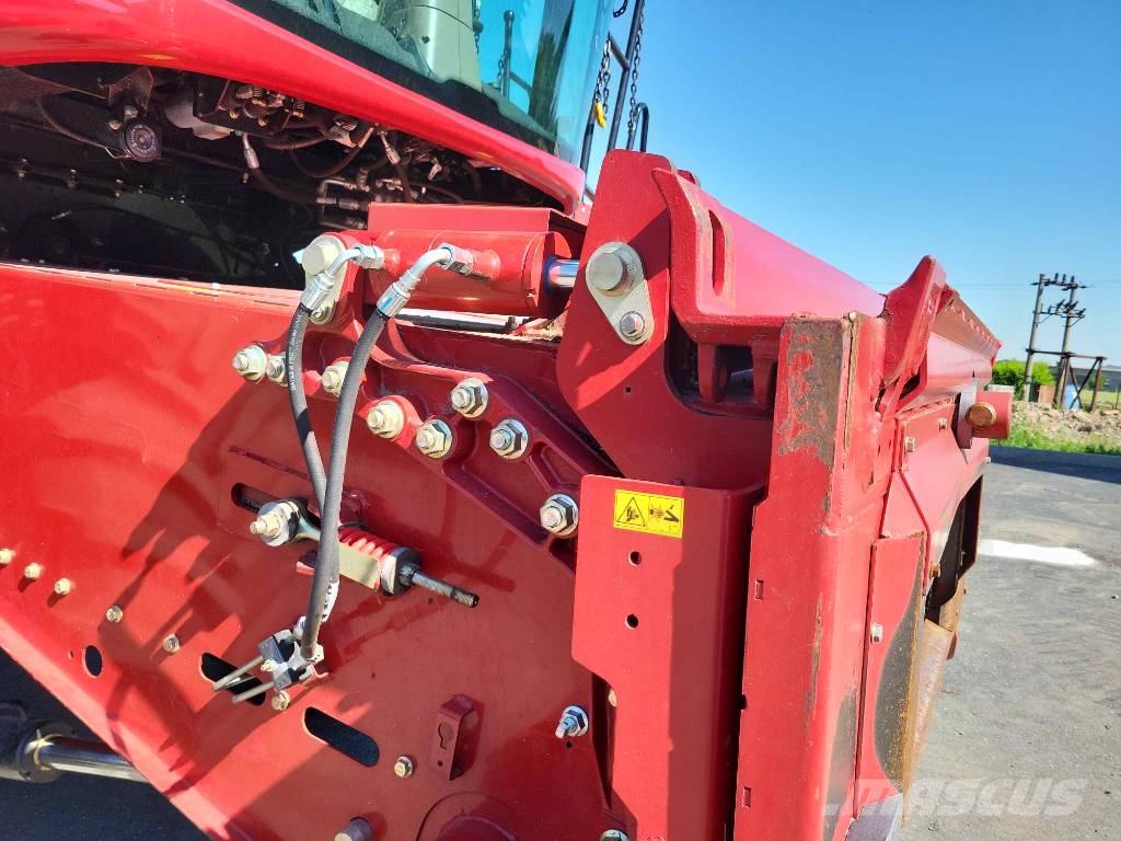 Case IH 9250 Axial Flow + MacDon FD 235 + trailer Cosechadoras combinadas